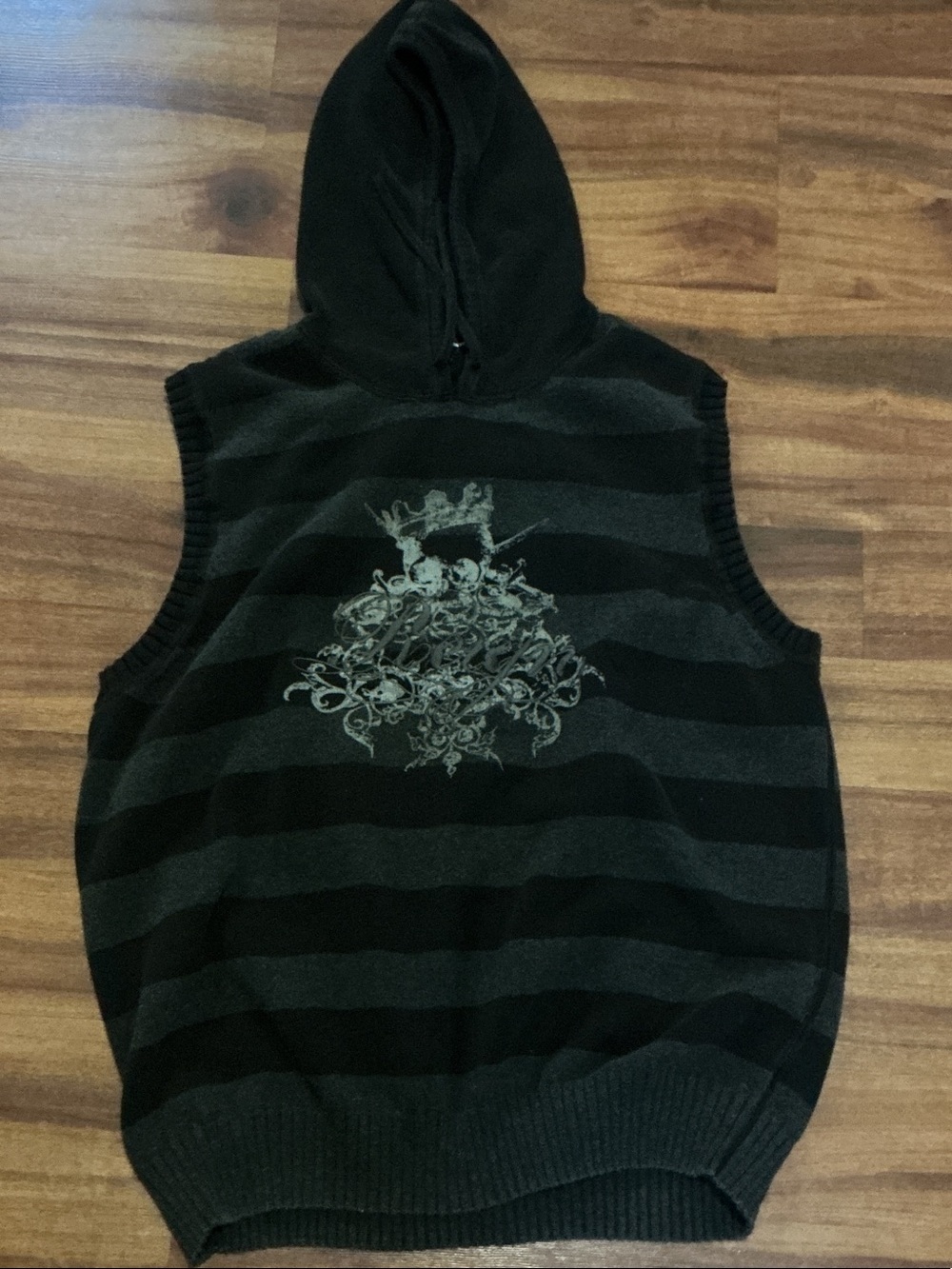 Men's Black and Charcoal Striped Hooded Sweater Vest XL Express design  studio